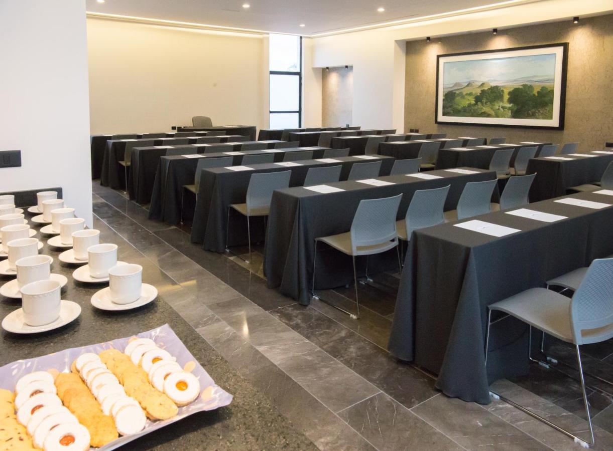 Hotel Gumont Guadalajara Lopez Mateos - Minerva Zewnętrze zdjęcie
