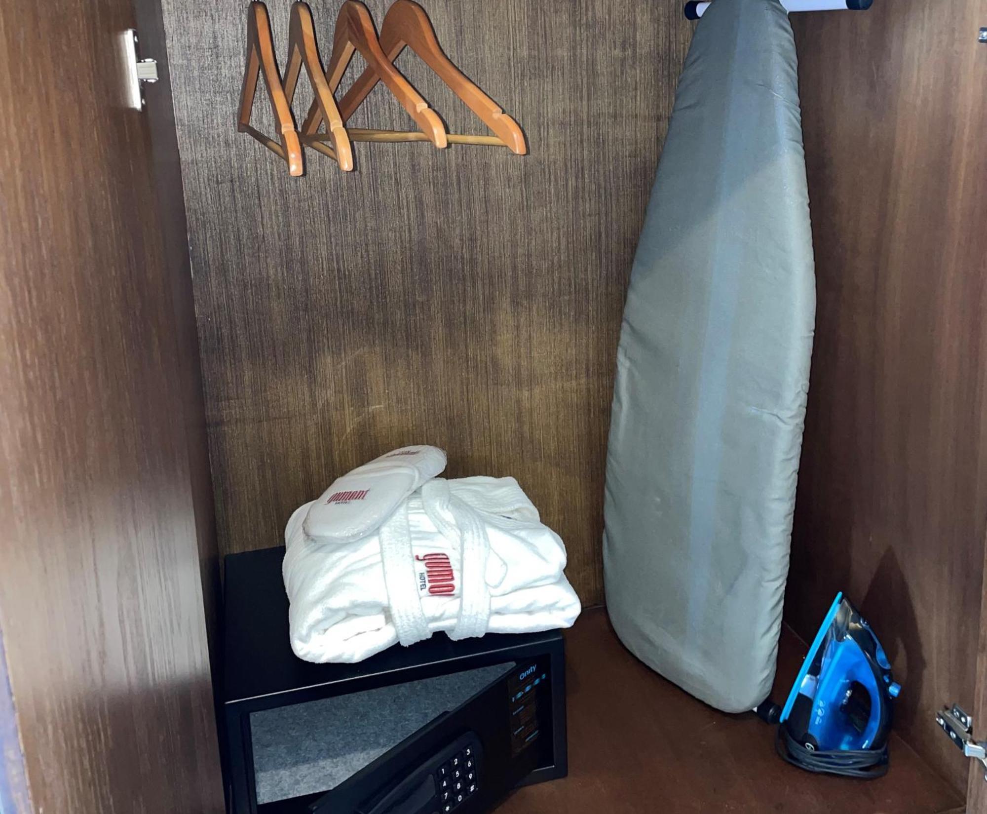Hotel Gumont Guadalajara Lopez Mateos - Minerva Pokój zdjęcie